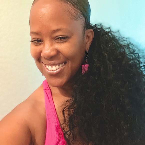 Meet your Posher, Latashaa - Picture 4 of 4